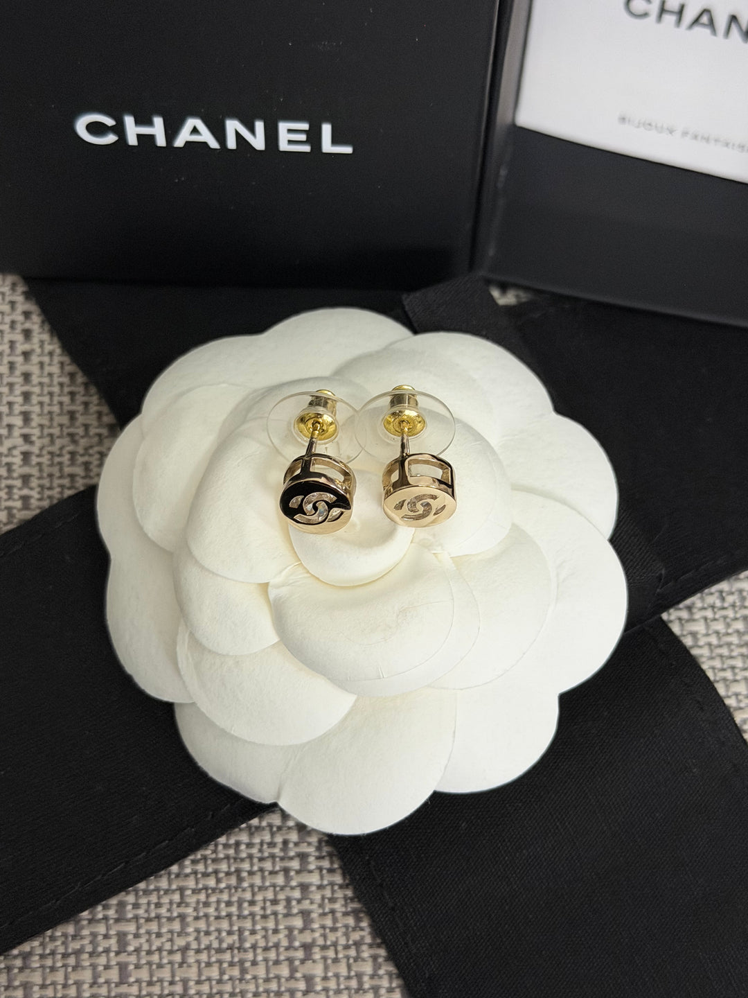 CHANEL 2024 Light Gold Round Earrings with Crystals 0.5 cms diameter