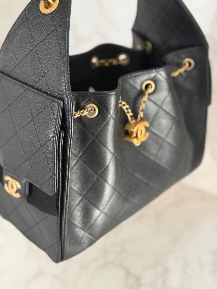 CHANEL 25 2025 size SMALL in Black Caviar Aged GHW Hobo Bag