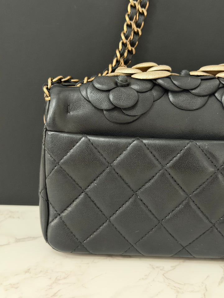 CHANEL series 21 Black Metallic Gold Camellia Flower Lambskin Mini Rectangular Flap Bag with Vintage GHW