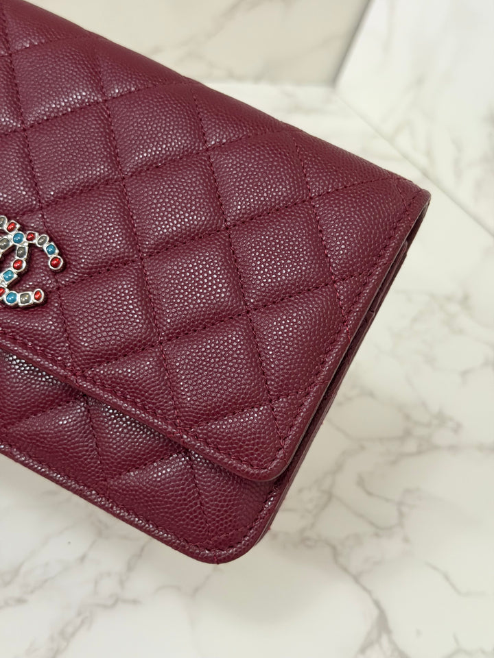 CHANEL 2024 Burgundy Caviar SHW Classic Wallet on chain (WOC) with crystal CC Logo