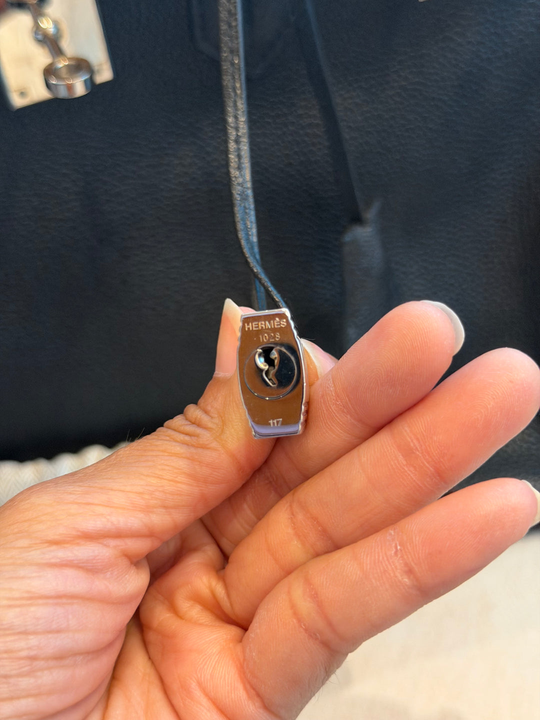 HERMÈS Black Noir Togo Leather PHW Birkin 35 Stamp M in Sq