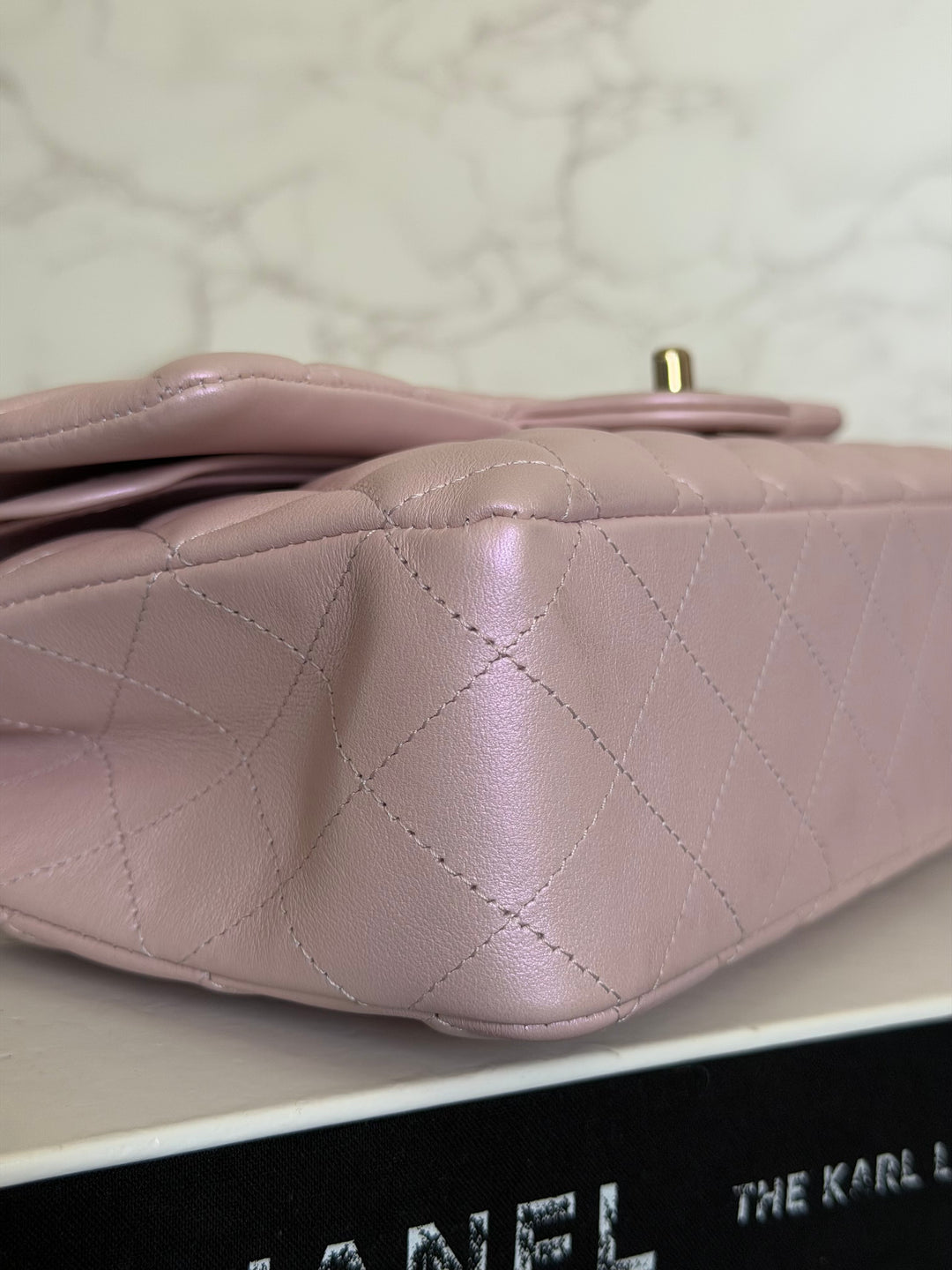 CHANEL 21S iridescent Pink Calf Skin LGHW Medium ML Timeless Classic Double Flap Bag series 31 2021