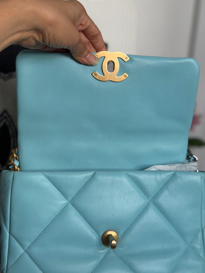 CHANEL 21S series 31 Blue Lambskin 19 Flap Bag size SMALL 2021