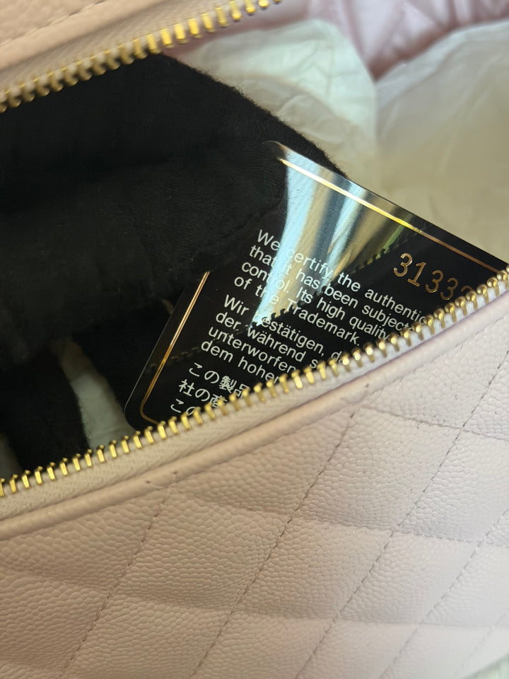 CHANEL series 31 21S Lilac undertone Pink Caviar Vanity Make Up Case 2021