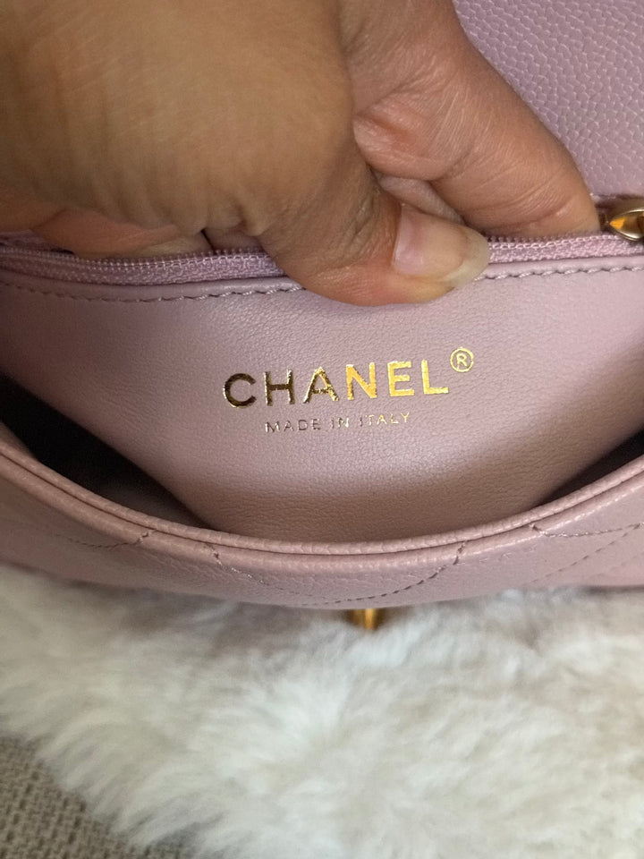CHANEL 24P Muted Mauve Pink Caviar Heart Adjustable Chain Flap Bag with aged GHW 2024
