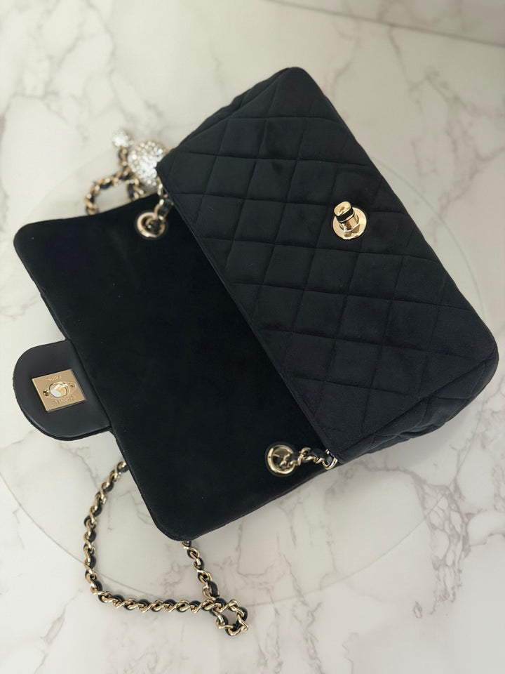 CHANEL series 30 20K collection 2020 Black Velvet Crystal Pearl Crush Adjustable Strap LGHW Mini Rectangular Flap Bag