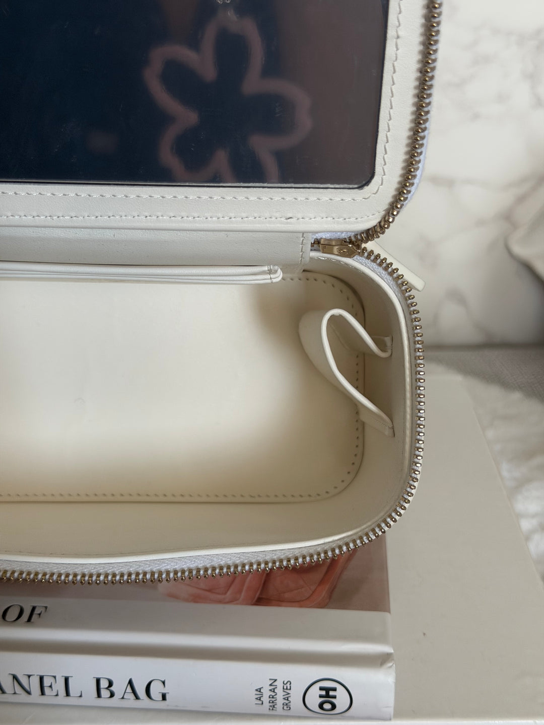 CHANEL 26C White Caviar LGHW Small Vanity with Top Handle 2026