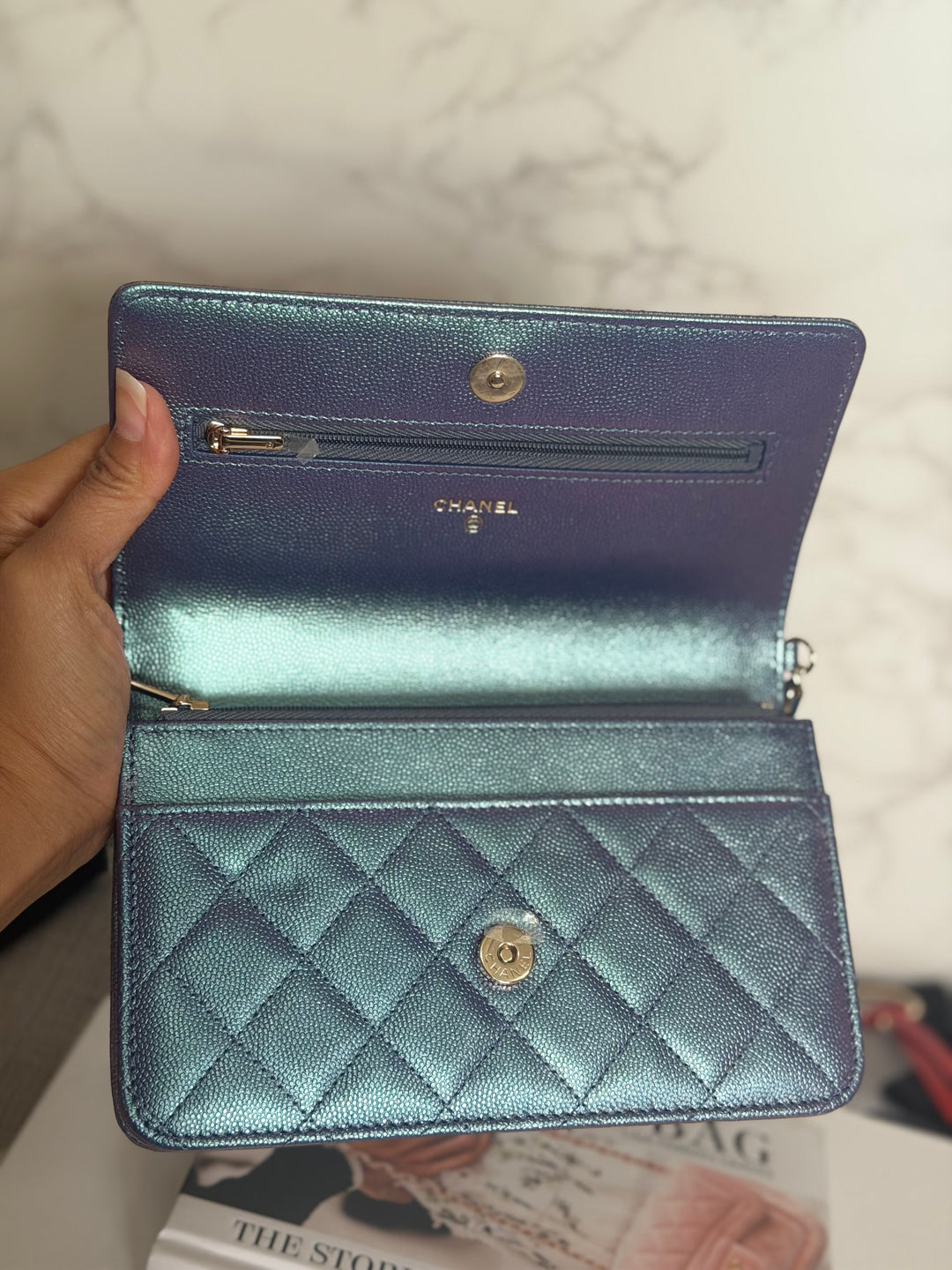 CHANEL 22P Iridescent Purple Caviar LGHW 2022 Classic Wallet On Chain (WOC)