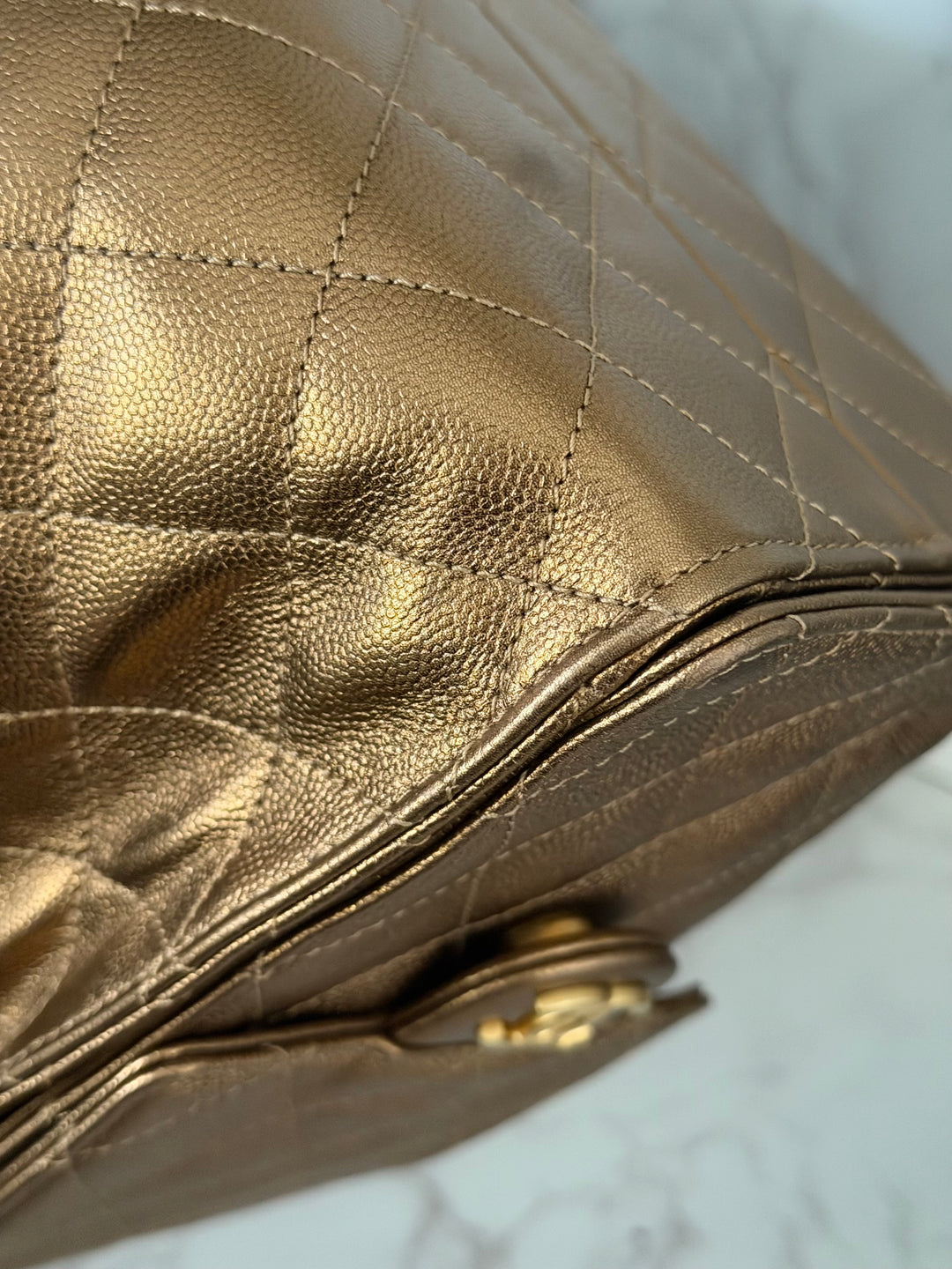 CHANEL 25A 2025 Bronze Caviar aged GHW 25 Hobo Bag size Small