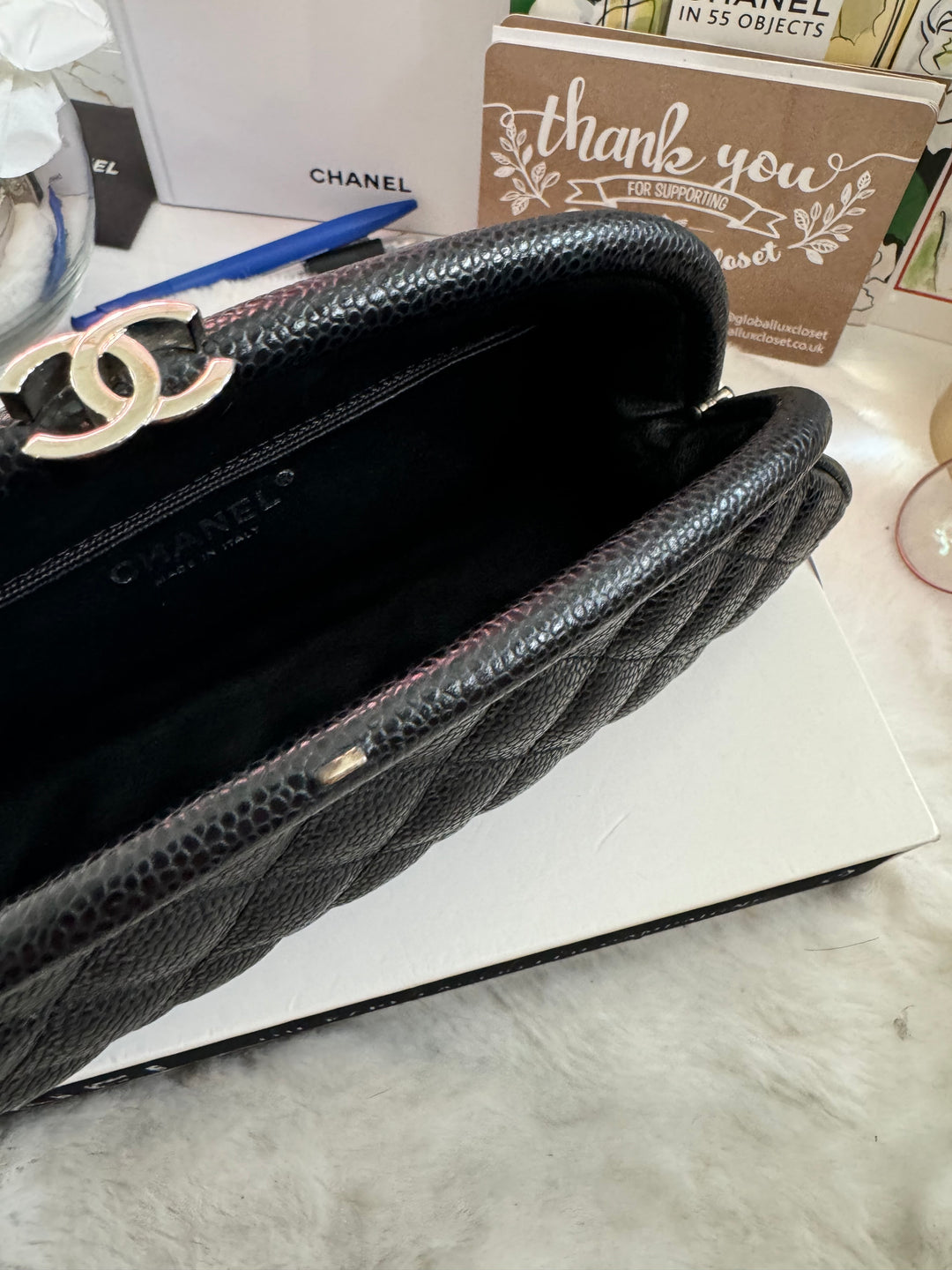 Chanel series 15 Black Caviar SHW Classic Clutch