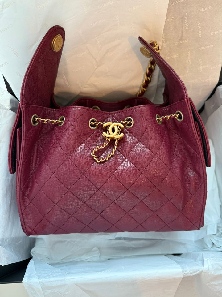 CHANEL 25 Hobo Bag in Burgundy Caviar Aged GHW 25S 2025 Collection
