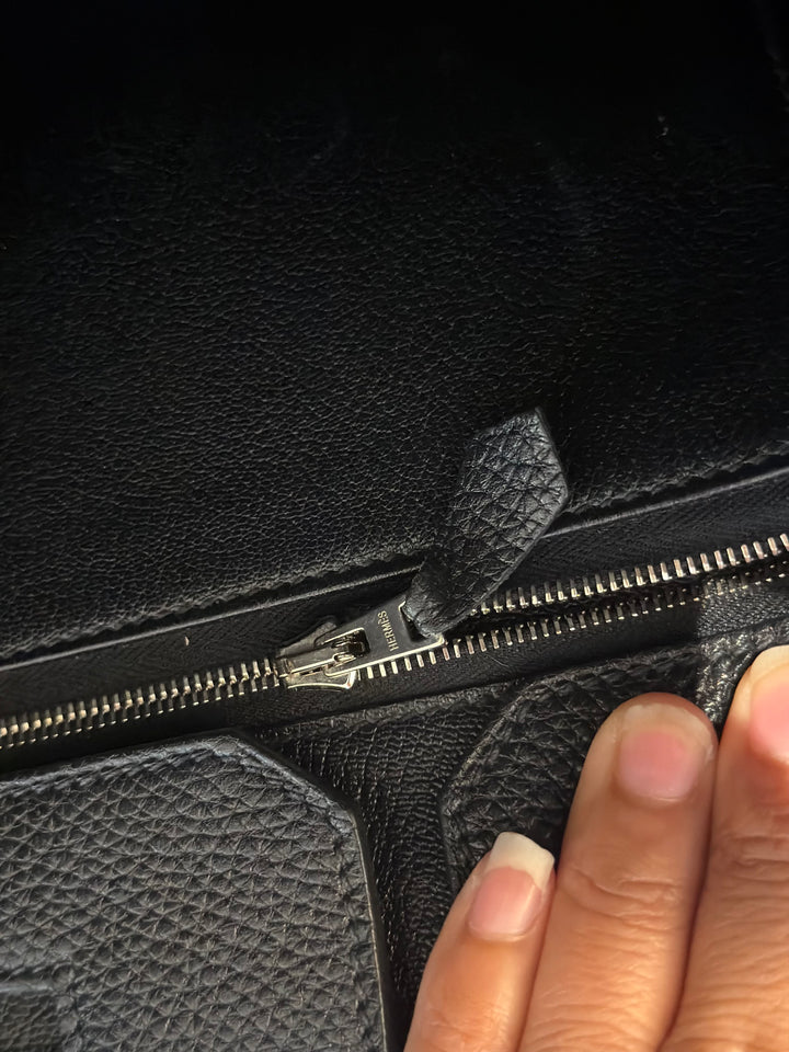 HERMÈS Black Noir Togo Leather PHW Birkin 35 Stamp M in Sq