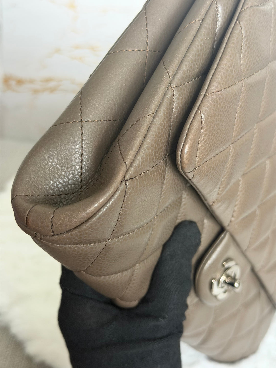 CHANEL series 17 Khaki Caviar SHW Classic Clutch with Chain