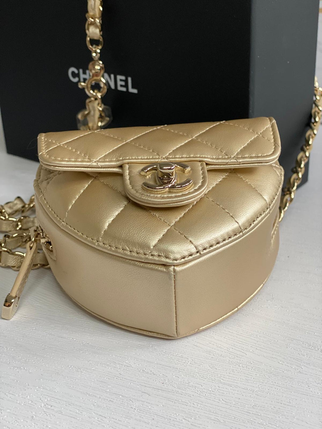 Chanel 22S 2022 Gold Lambskin LGHW Heart Belt bag