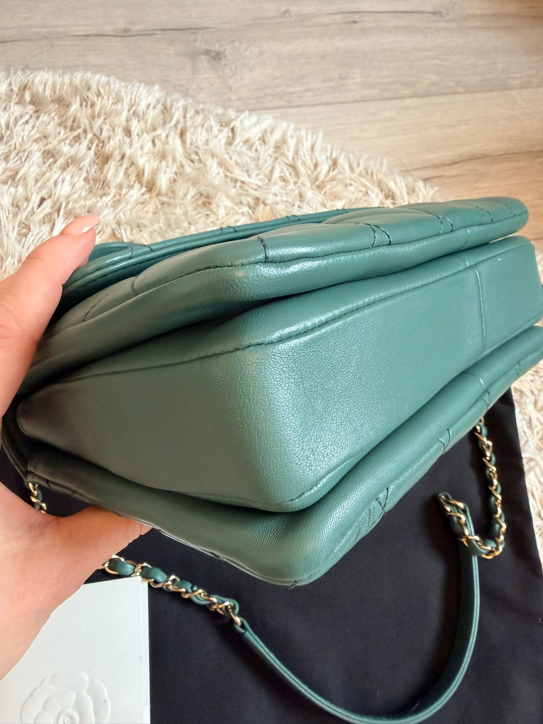 CHANEL Series 26 Green Lambskin LGHW Trendy CC Flap Bag with Top Handle Size SMALL 2018
