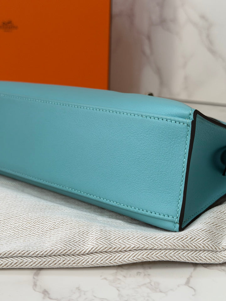 Hermès Kelly Pochette Swift Leather in Bleu Atoll 3P PHW Palladium Hardware Stamp T
