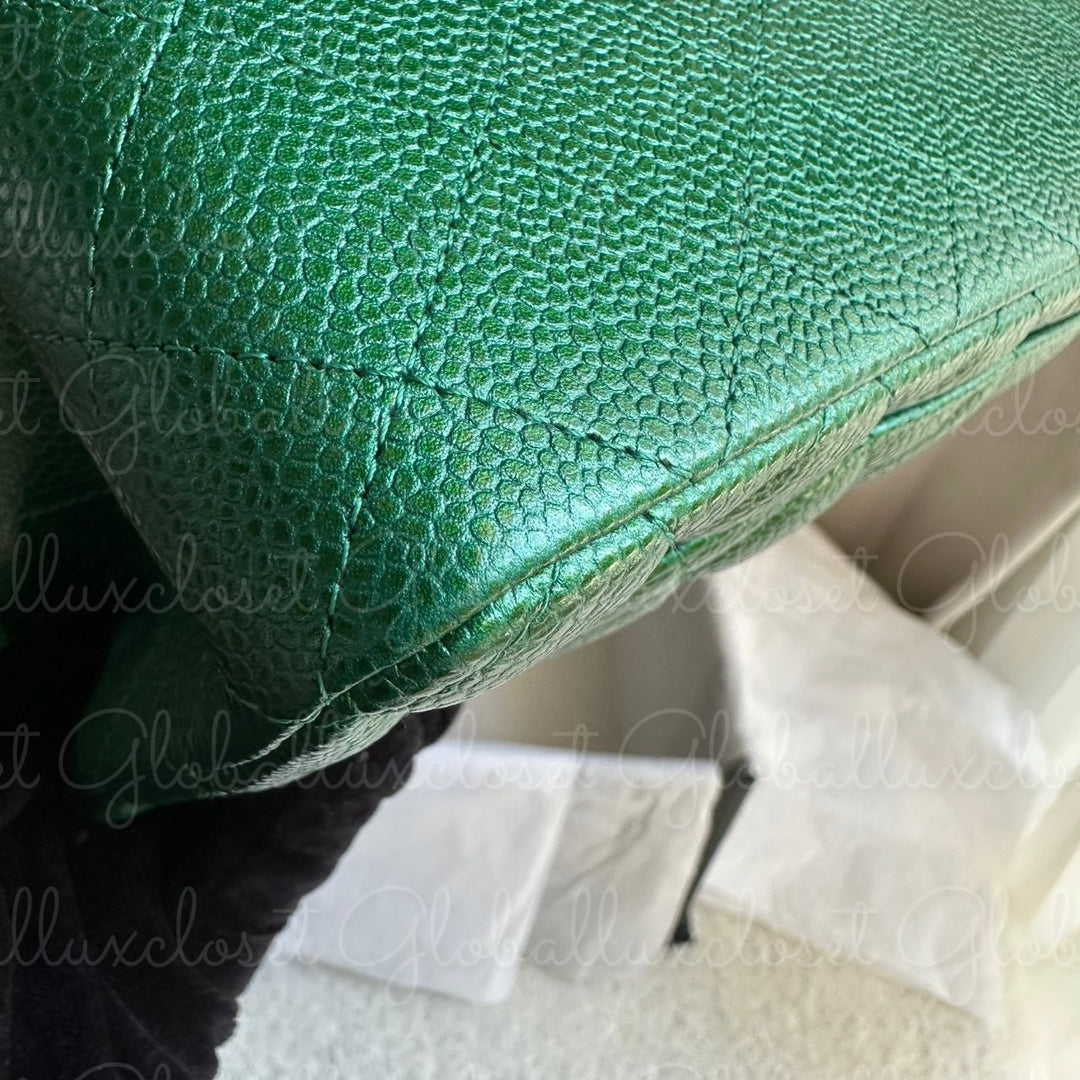 CHANEL 18S Series 25 Emerald Green Caviar LGHW Mini rectangular flap bag 2018 RARE UNICORN FIND