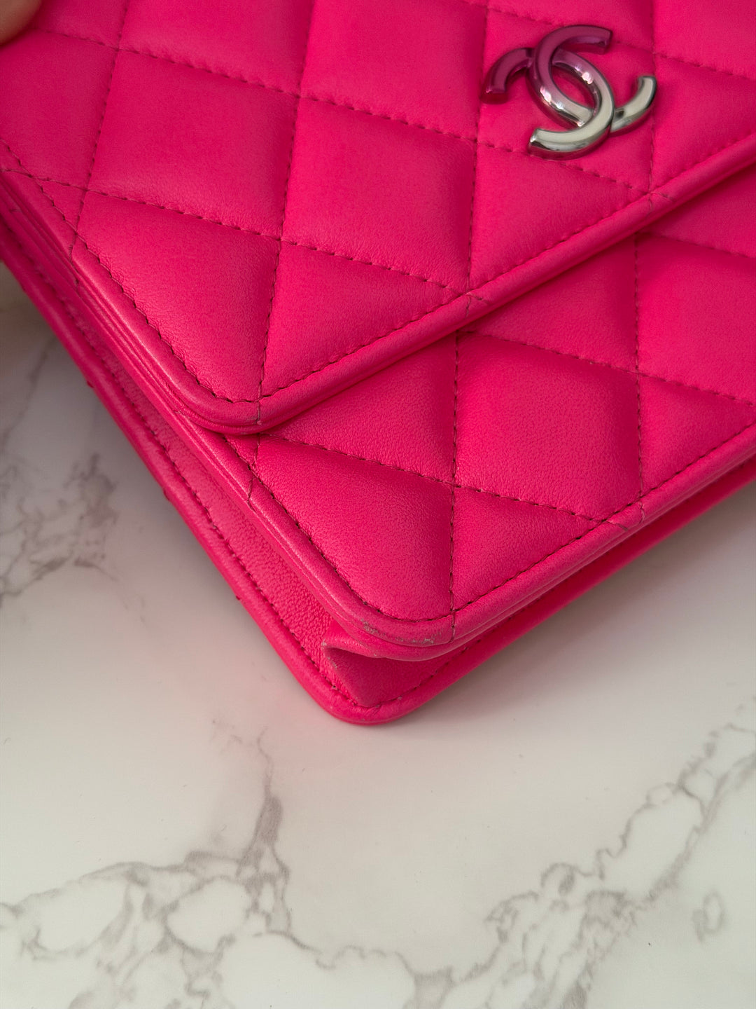 CHANEL 24C 2023/2024 Bright Hot Pink Ombré Hardware Square Wallet on Chain (WOC)