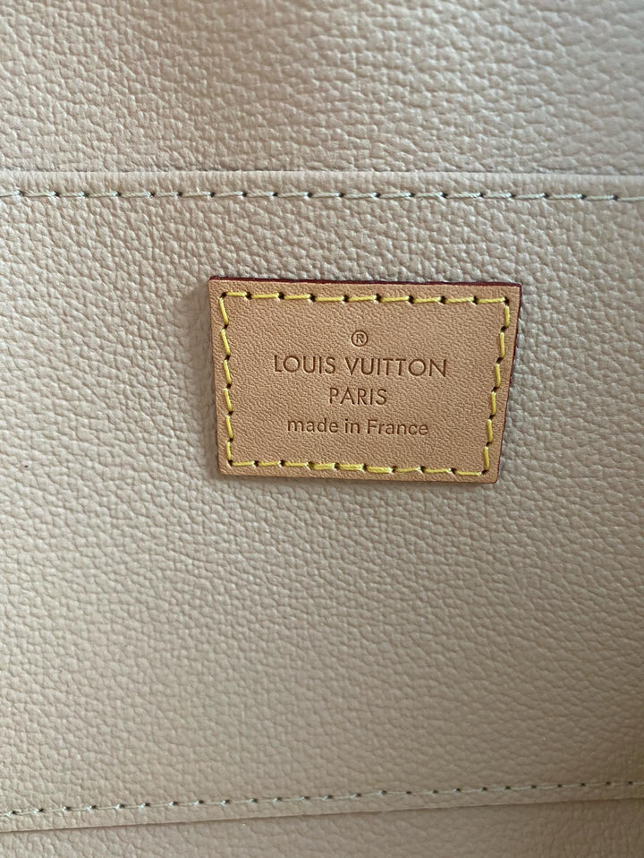 Louis Vuitton Monogram Canvas Cosmetic Pouch GM