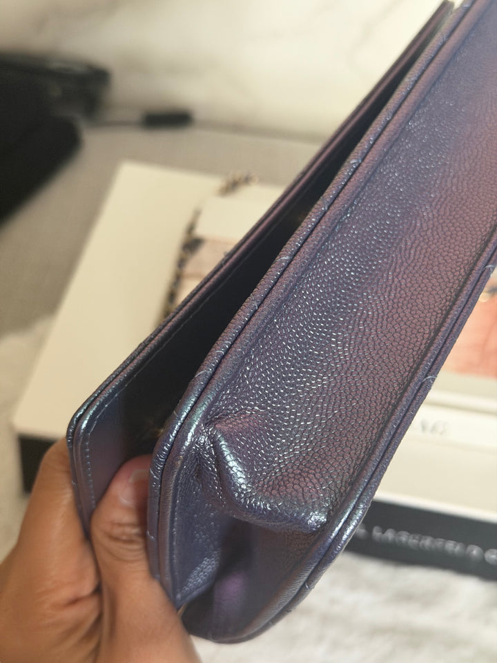 CHANEL 22P Iridescent Purple Caviar LGHW 2022 Classic Wallet On Chain (WOC)