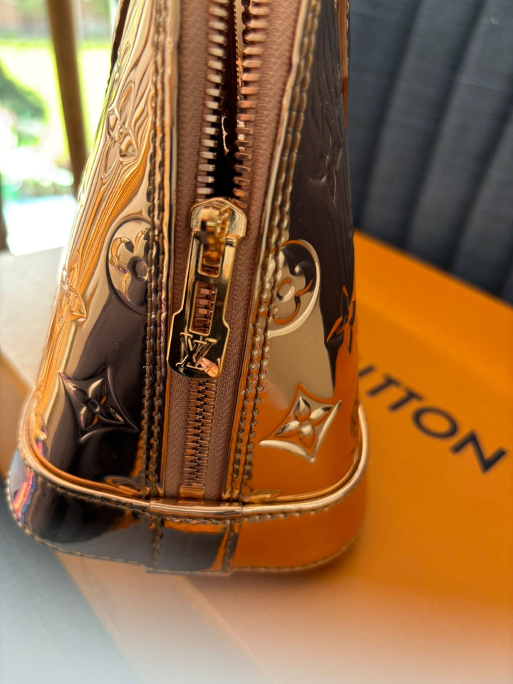 LOUIS VUITTON LV Alma BB in Rose Gold