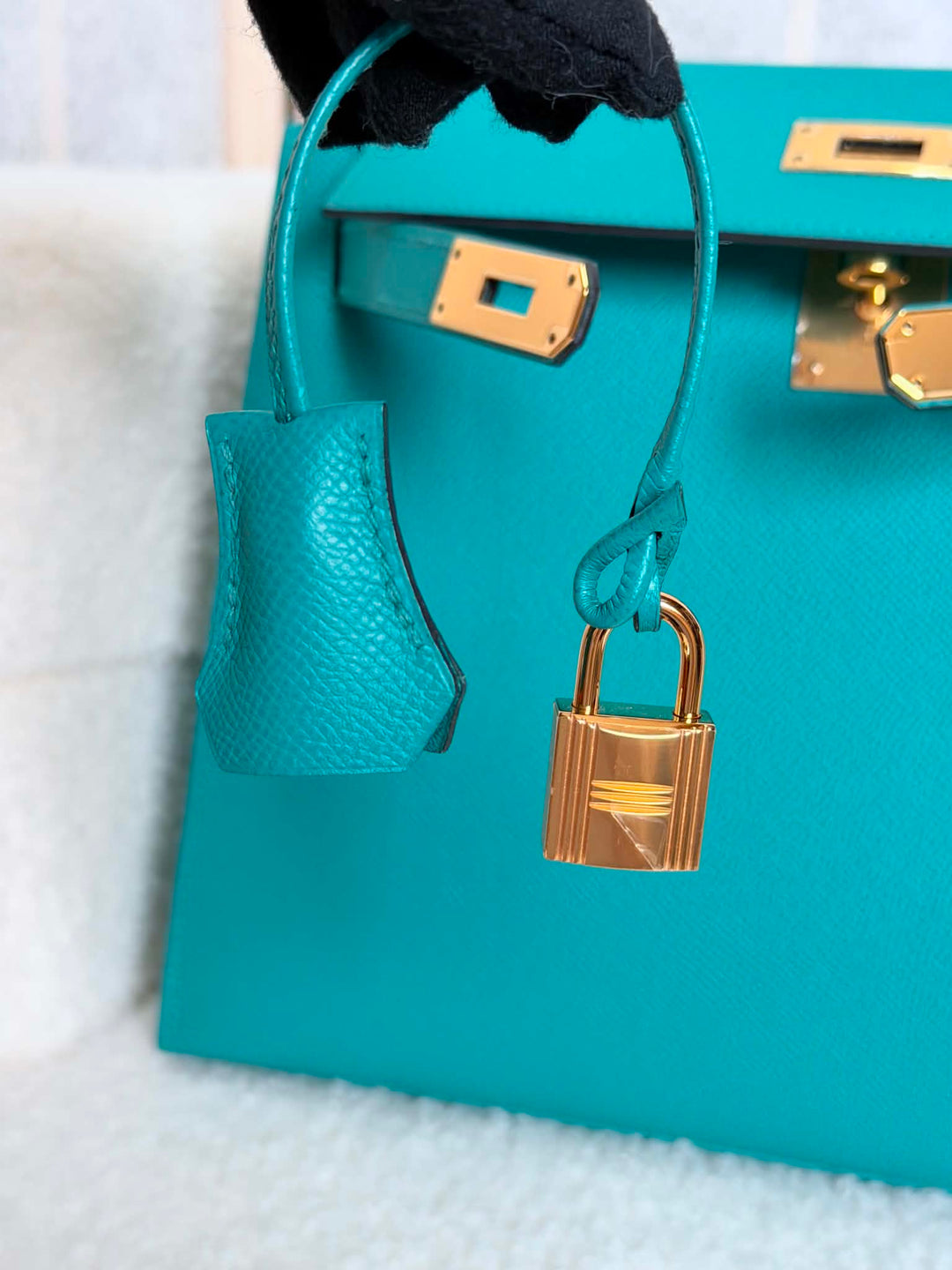 HERMÈS Kelly 28 Epsom Leather Sellier Special Order Bleu Paon GHW Stamp D 2019