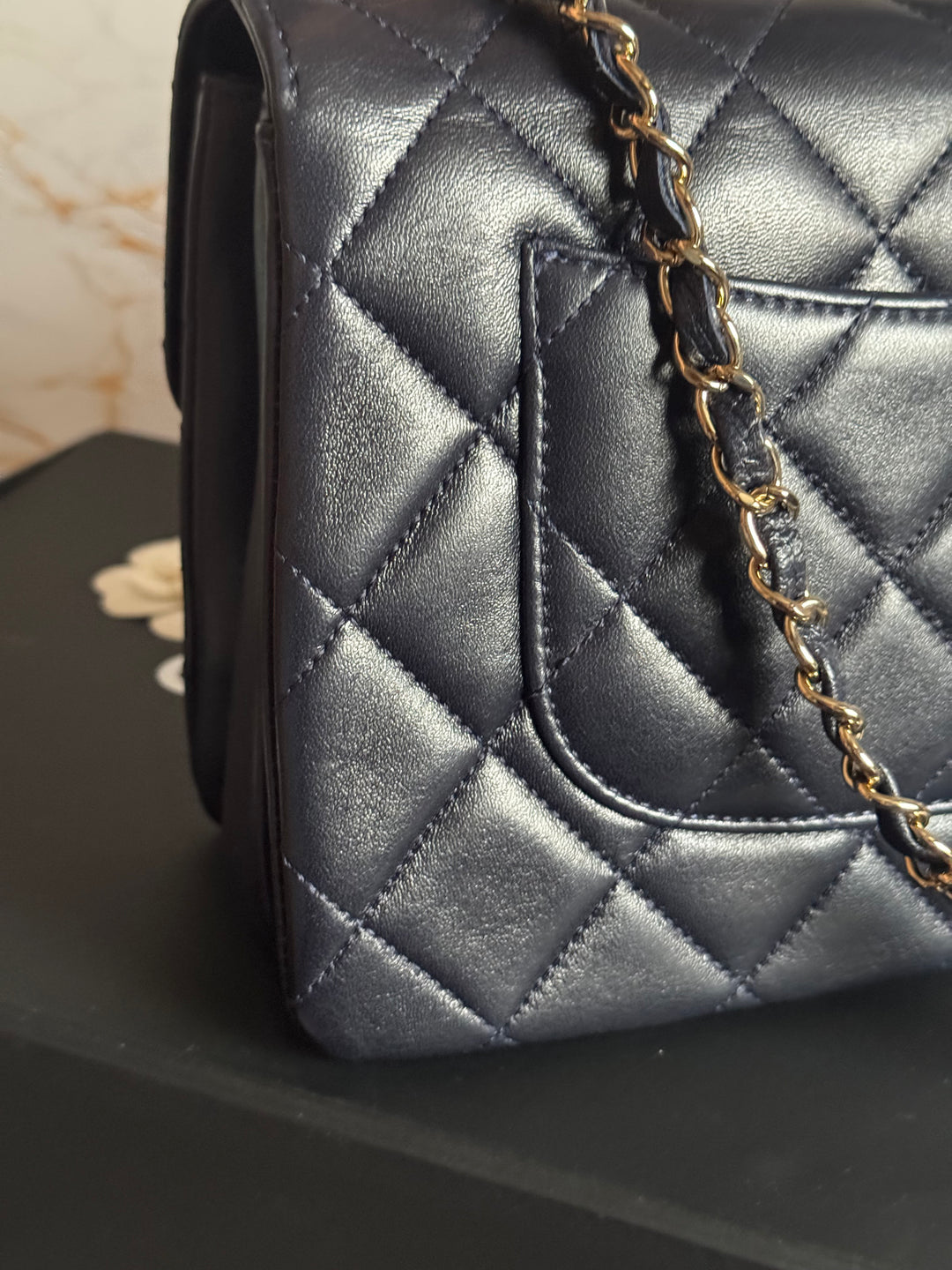 Chanel series 28 2018/2019 Navy Lambskin Champagne GHW Trendy CC Flap Bag size Small with Detachable Strap