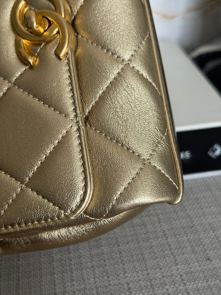 CHANEL Gold Metallic Lambskin CC Crystal Logo Chain Flap Bag 2022