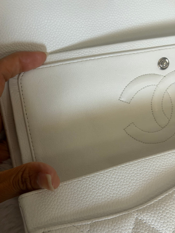 CHANEL series 12 Vintage White Caviar SHW Medium ML Timeless Classic Double Flap Bag 2009