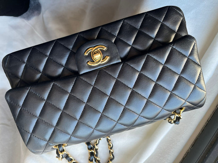 Chanel series 21 2015/2016 Black Lambskin GHW Medium Classic Double Flap Bag