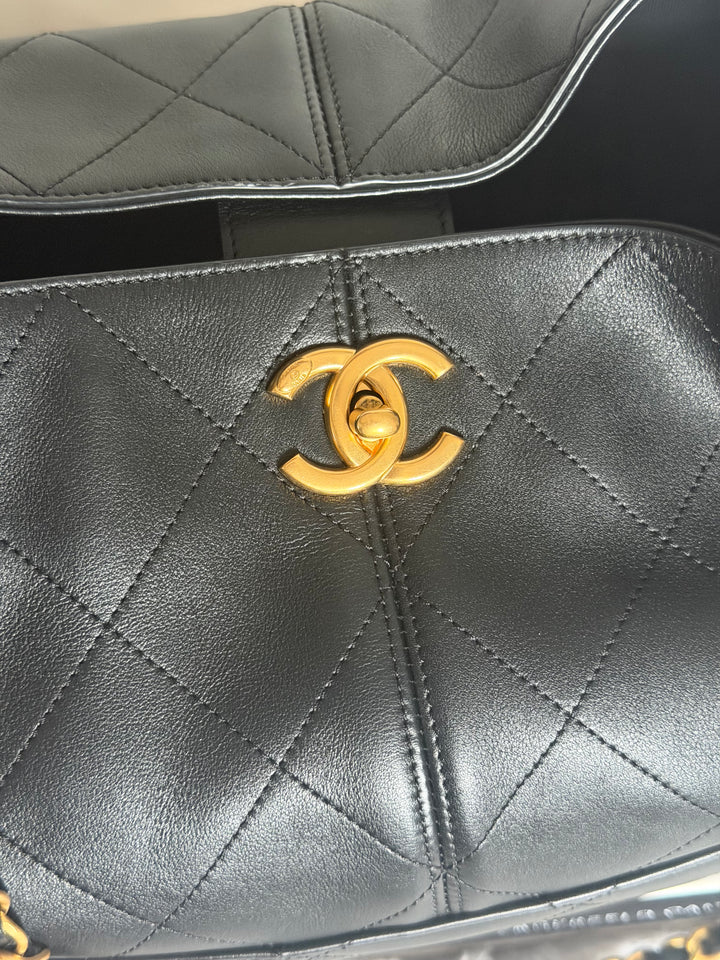 CHANEL 25A Black Calf Skin aged GHW Hobo Shopping Bag size Small 2025