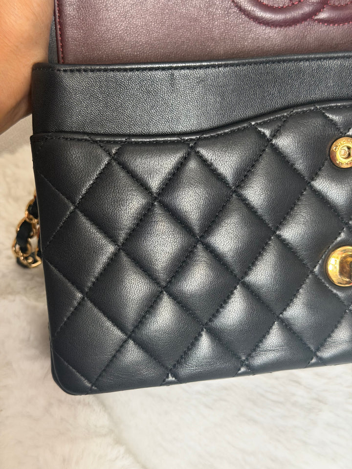 CHANEL series 14 Black Lambskin GHW Medium ML Timeless Classic Double Flap Bag 2011