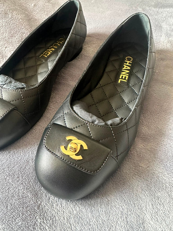CHANEL Black Ballerina Shoes EU 37.5