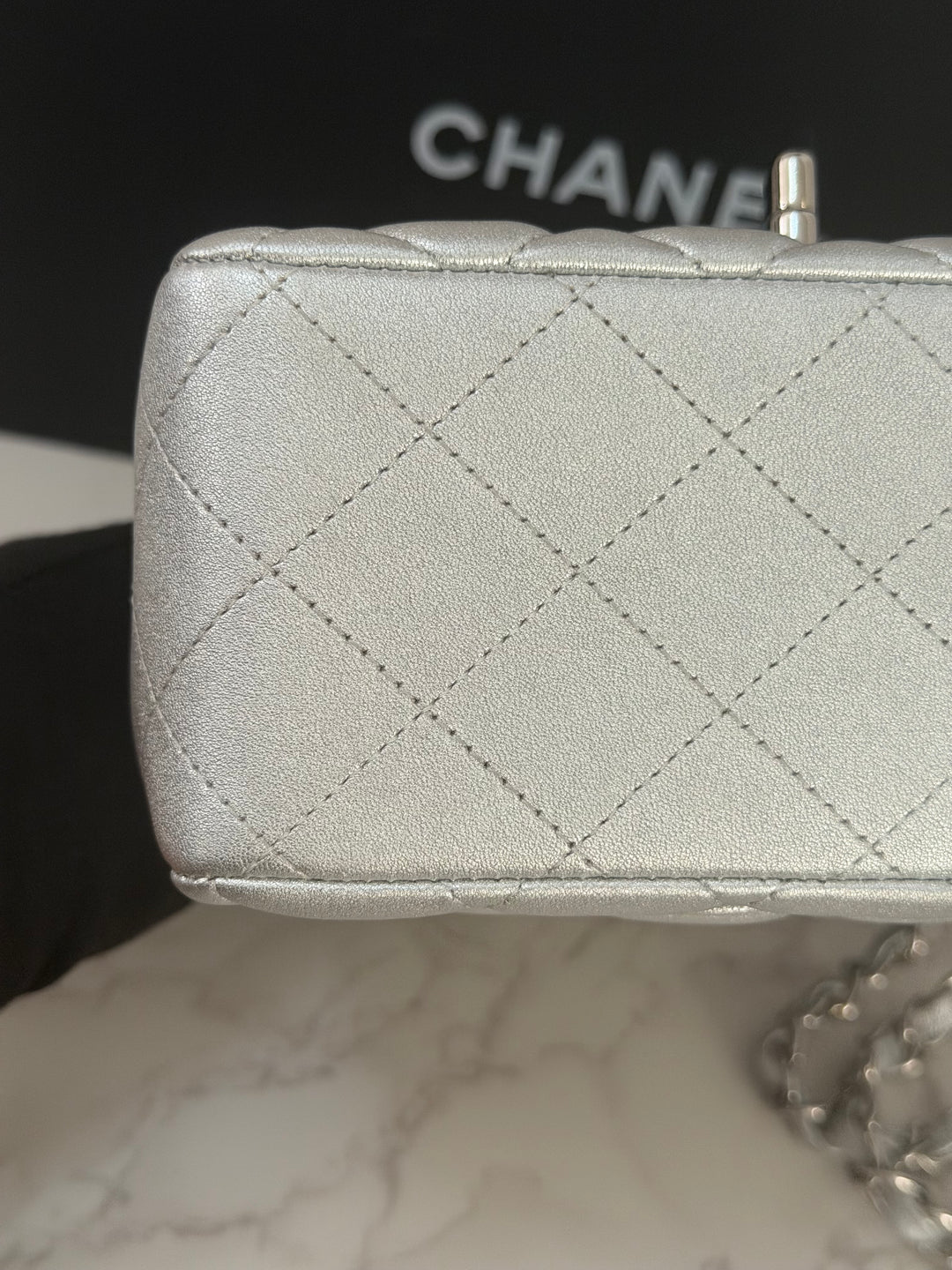 Chanel Series 31 21P Collection Iridescent Silver lambskin SHW Square Mini Flap Bag 2021