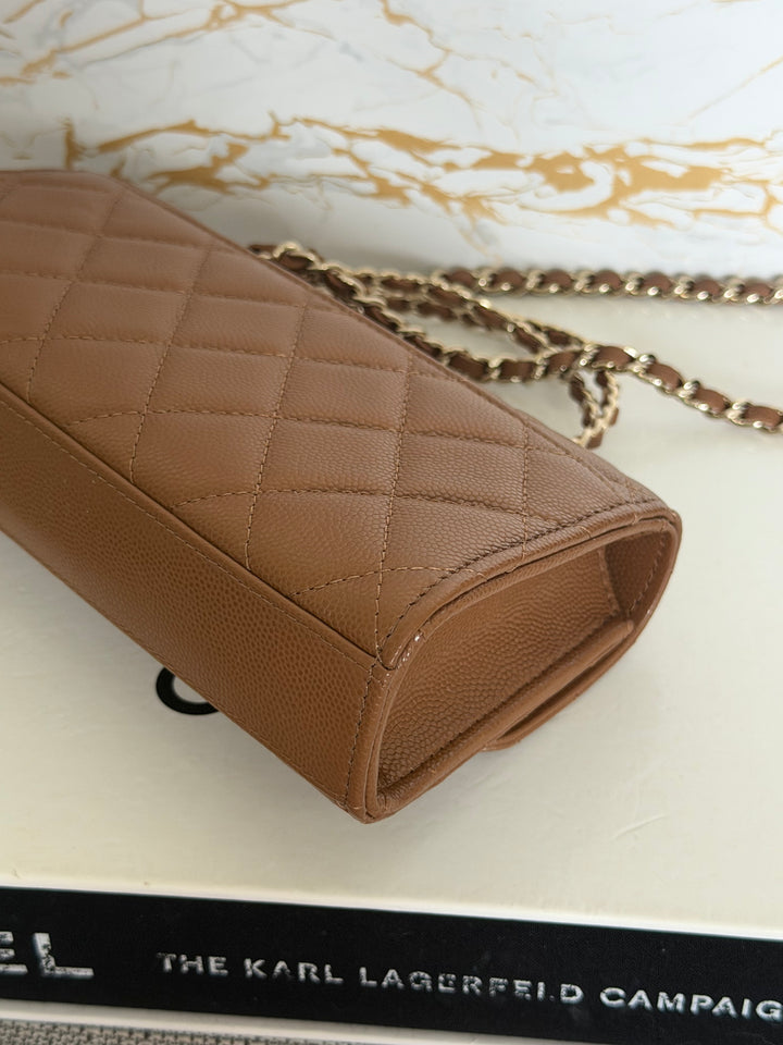CHANEL 26P Brown Caviar LGHW Top Handle Vanity Clutch with Chain 2026
