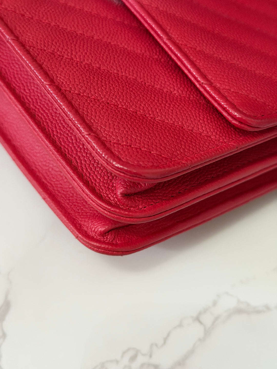 CHANEL series 25 2018 Dark pink chevron caviar SHW Square Wallet On Chain (WOC)