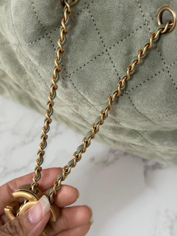 CHANEL 25C 2025 Khaki Suede Aged GHW 25 Hobo Bag size Medium