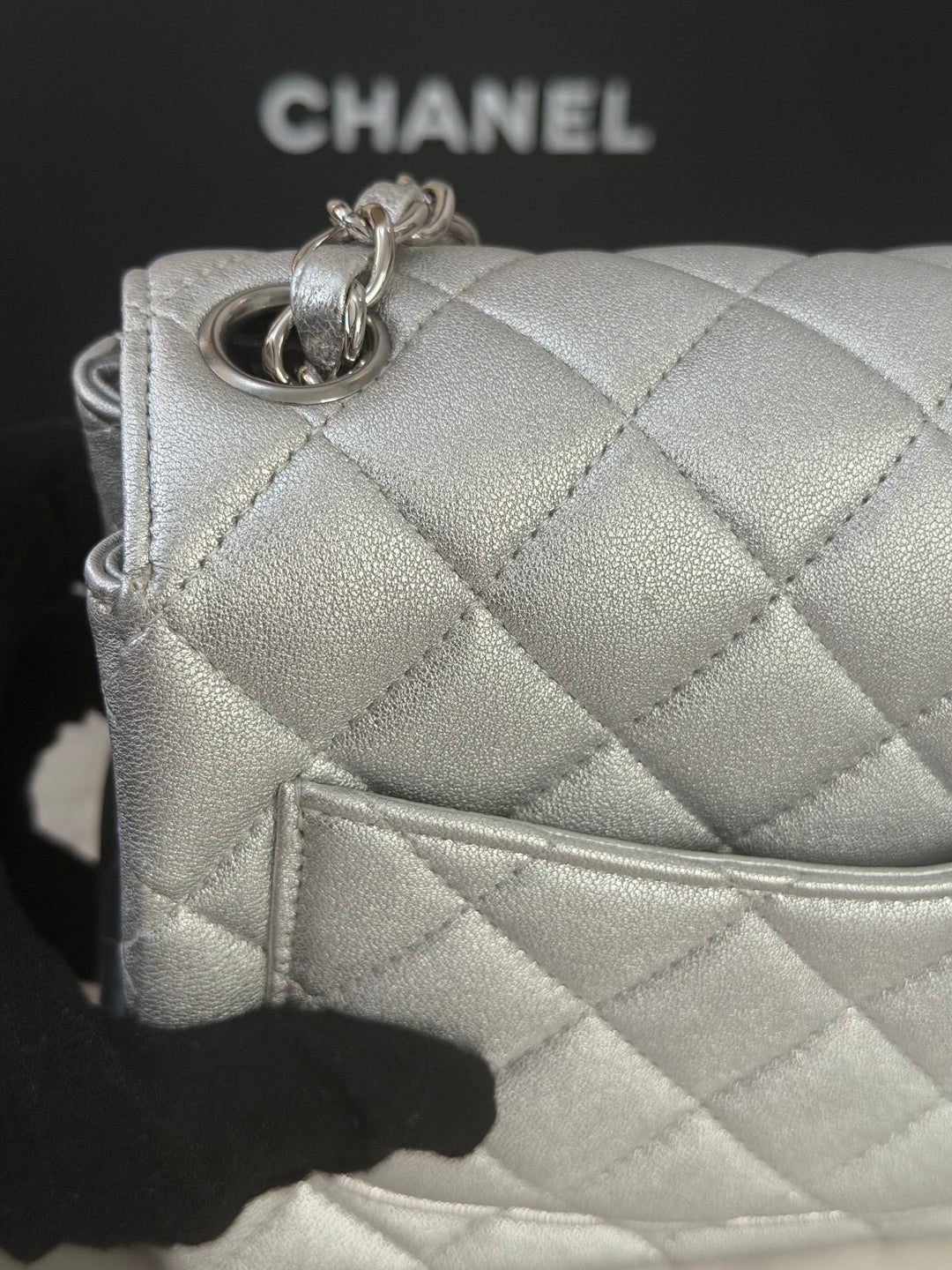 Chanel Series 31 21P Collection Iridescent Silver lambskin SHW Square Mini Flap Bag 2021