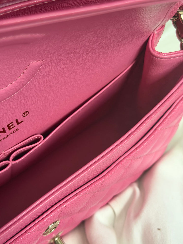 CHANEL series 27 19C Barbie Pink Caviar LGHW 11.12 Medium M/L Timeless Classic Double Flap Bag