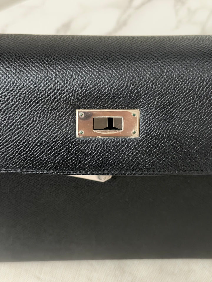 HERMES Black Noir Sellier Epsom Leather PHW Kelly 28 Stamp R 2014