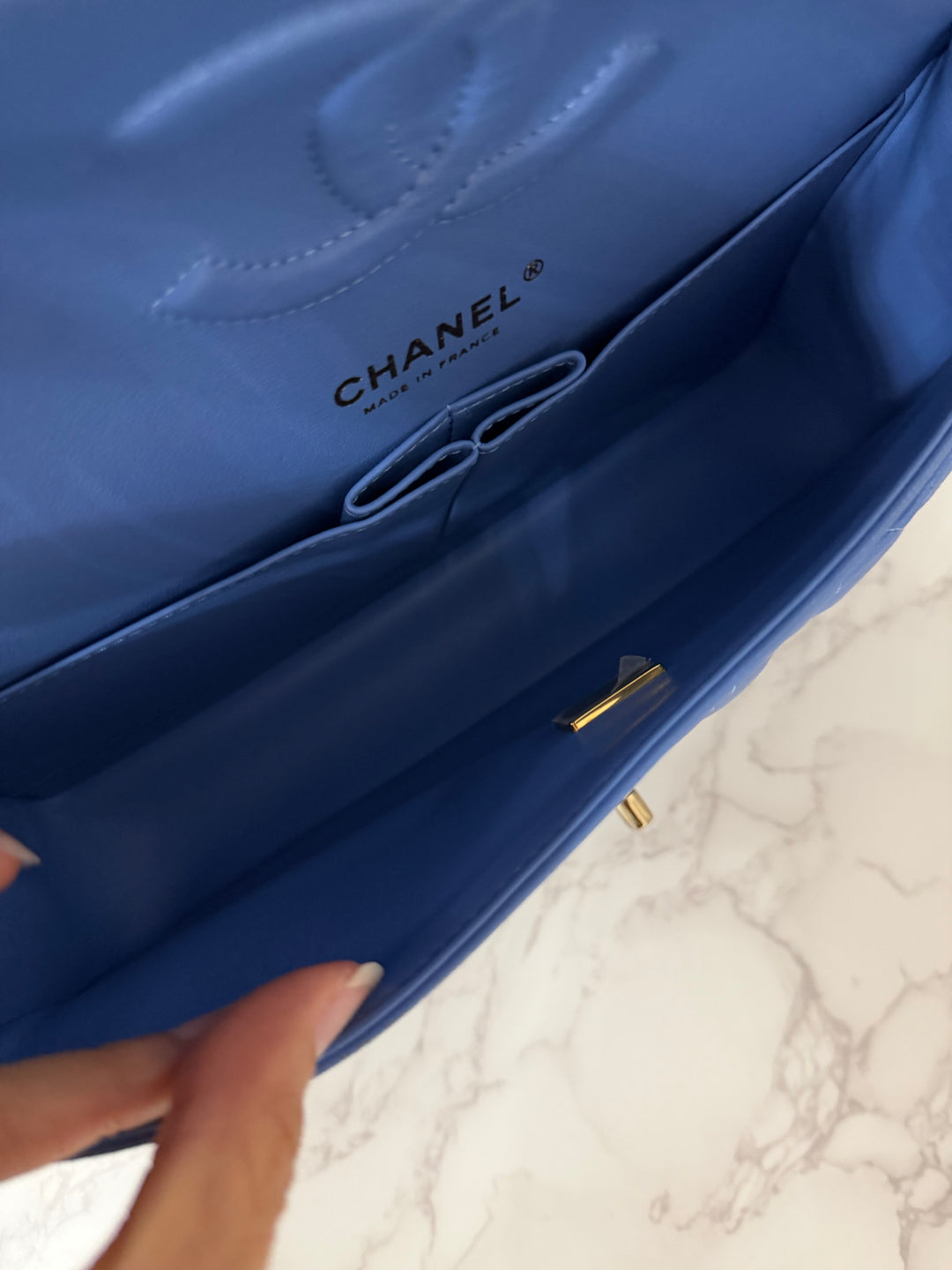 CHANEL 25C 2025 Periwinkle Blue Caviar LGHW Medium ML Timeless Classic Double Flap Bag