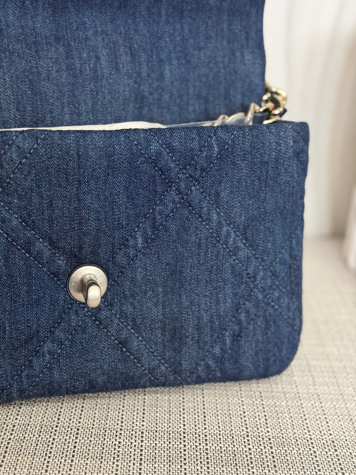 CHANEL 19 size Small Dark Denim SHW Flap Bag with Top Handle