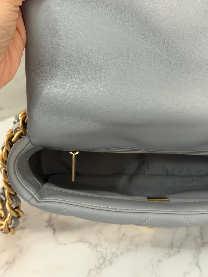 CHANEL 19 size Small Grey Lambskin Mixed Hardware 21B 2021 Flap Bag with Top Handle