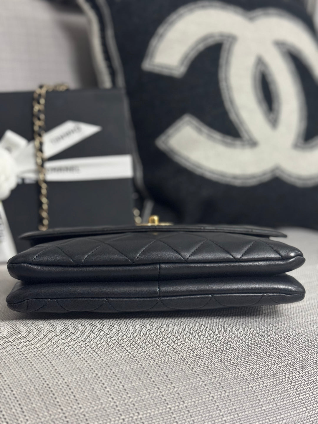 Chanel series 29 (2019) Black Lambskin LGHW Trendy CC Shoulder Flap Bag