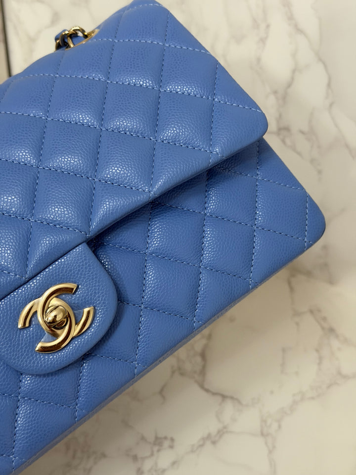 CHANEL 25C 2025 Periwinkle Blue Caviar LGHW Medium ML Timeless Classic Double Flap Bag