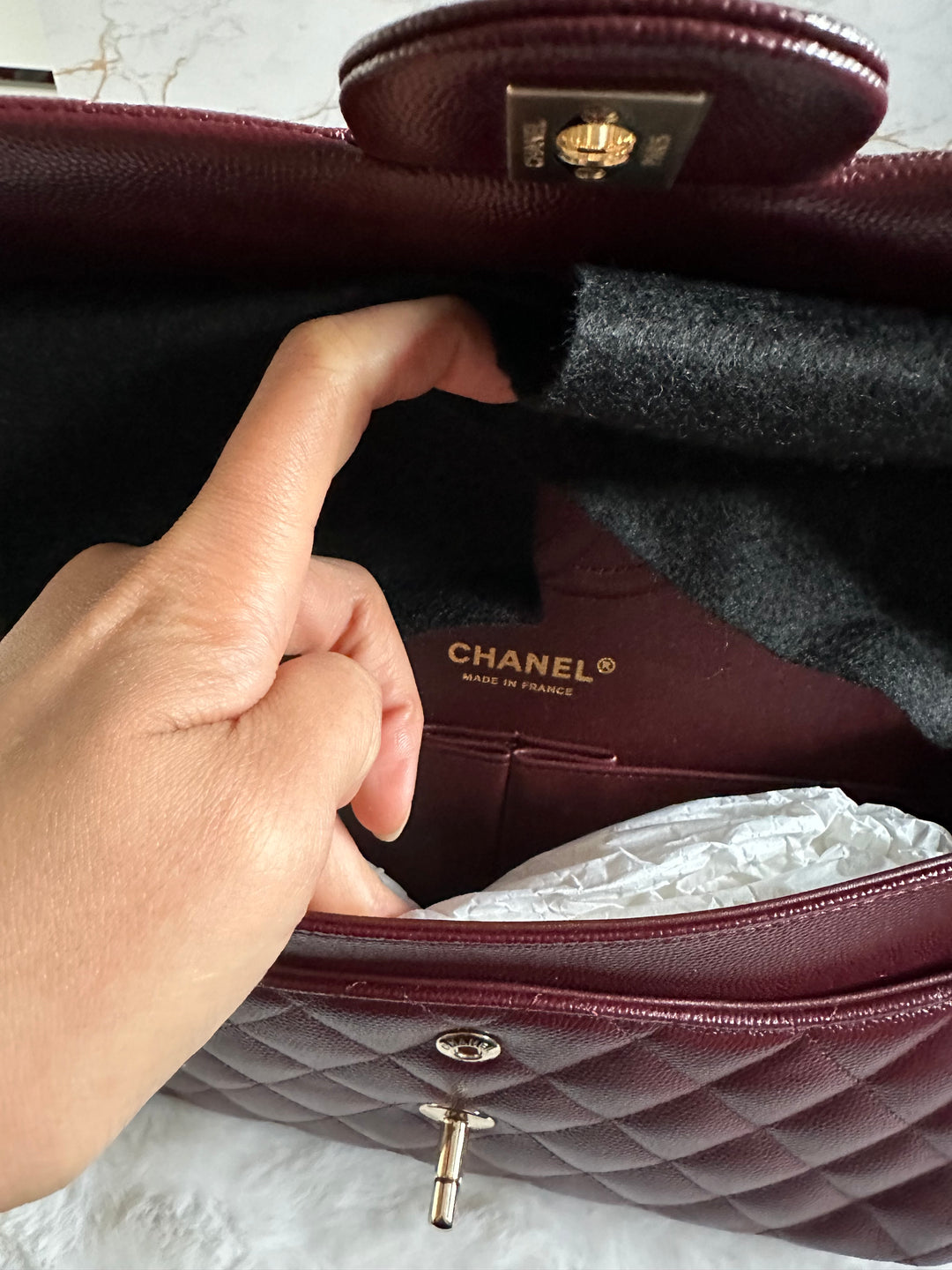 CHANEL 21B Collection Burgundy Caviar LGHW Medium M/L Timeless Classic Double Flap Bag 11.12