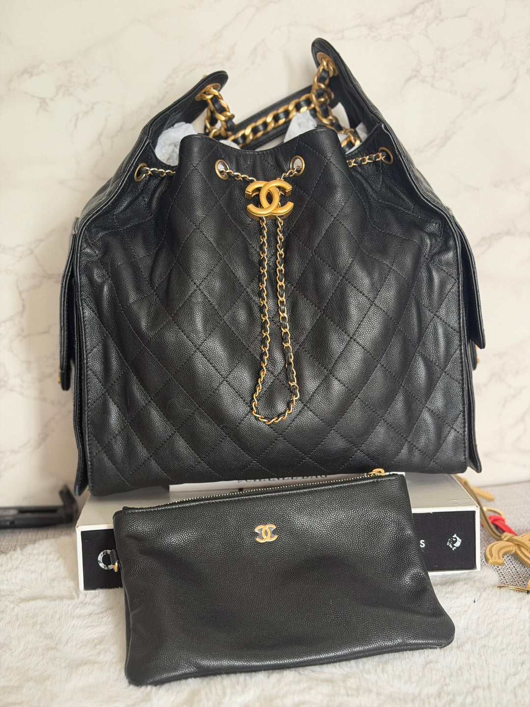 CHANEL Black Caviar aged GHW 25 Hobo Bag size Medium with detachable pouch 2025