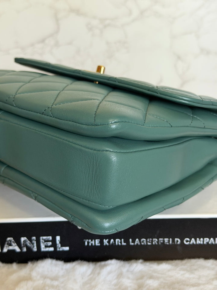 CHANEL series 26 Green Lambskin LGHW Small Trendy CC Top Handle Flap Bag 2018