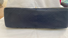 Load image into Gallery viewer, CHANEL Series 13 Navy Lambskin SHW Single Flap Jumbo Classic Bag
