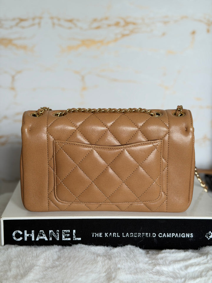 CHANEL series 21 Caramel Brown Lambskin aged GHW Diana Reissue Flap Bag size SMALL 2015